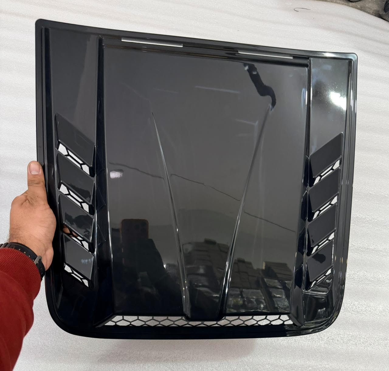 Black Model-3 Bonnet Hood Scoop 46cmX51cm- Attractive Air Flow Intake Vent Cover Car Decorative Vent Cover Universal Fit for All Cars Auto Accessories 1PC